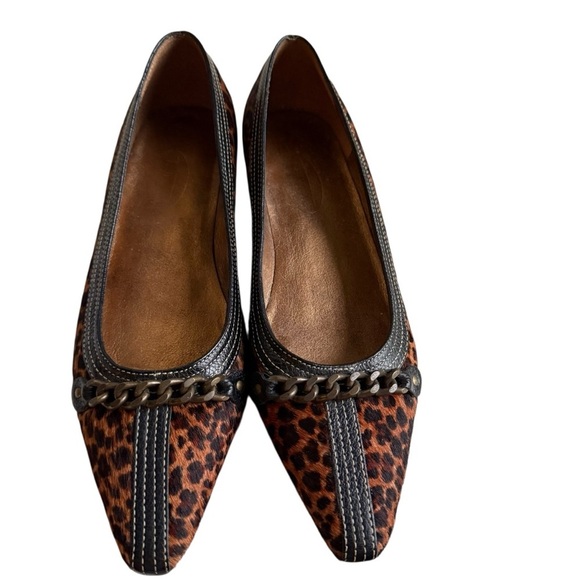 TALBOTS Womens Leopard Animal Print Pony Hair Pointed Toe Flats Size 5 1/2 B, - Picture 3 of 9